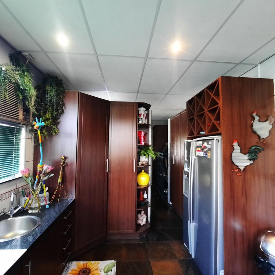 4 Bedroom Property for Sale in Dan Pienaar Free State